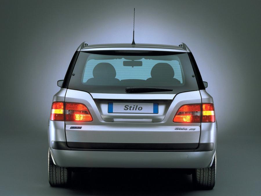 Fiat Stilo Multiwagon 2002 года  (фото 11 из 16)